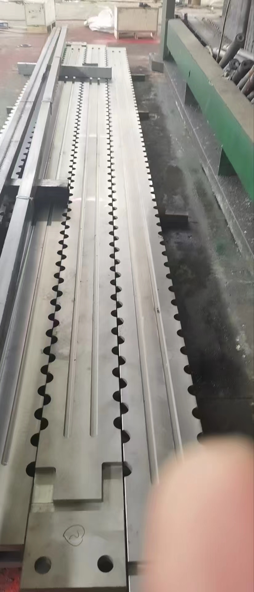 Son şirket blogları hakkında Esnek Mühendislik Uygulamaları için Yeni Çift Örgü Boyutlu Gabion Örgü Makinesi Tanıtıldı