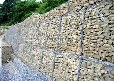 satın al Pas Geçirmez Gabion Kutusu Sıcak Daldırma Galvanizli Düşük Karbonlu Çelik Tel Gabion Kafes Kafes Çevrimiçi üretim