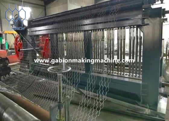 Otomatik Servo Motor PLC Kontrol Sistemi ile Düzenlenebilir Döner uzunluğu Gabion makinesi