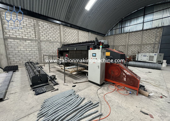 Galvanizli veya PVC kaplı Gabion Makine Tel Diametresi 2.0-4.0mm Açı Uzunluğu 30-50mm